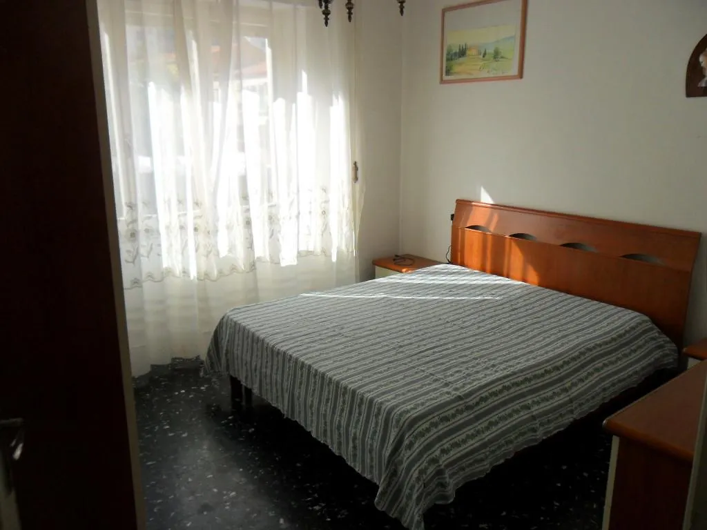 Parri Apartment Follonica 0*,